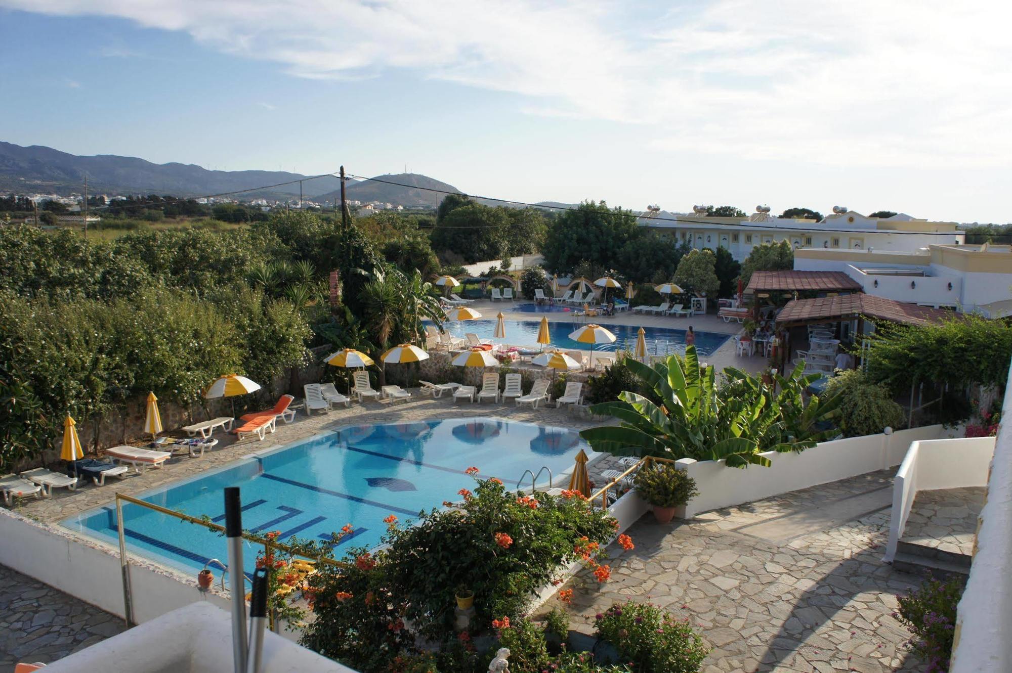 Fili Hotel Apartments Tigaki Exteriér fotografie