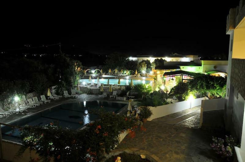 Fili Hotel Apartments Tigaki Exteriér fotografie