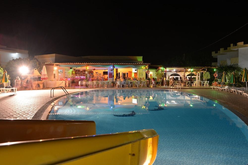 Fili Hotel Apartments Tigaki Exteriér fotografie